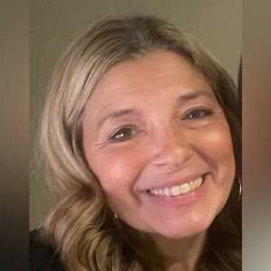 Meet your Posher, Sabrina